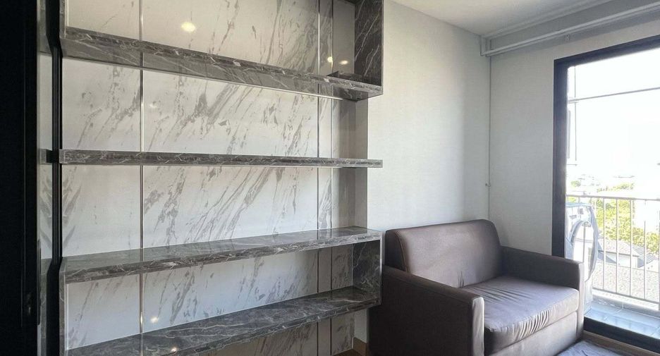 For rent 1 bed condo in Huai Khwang, Bangkok