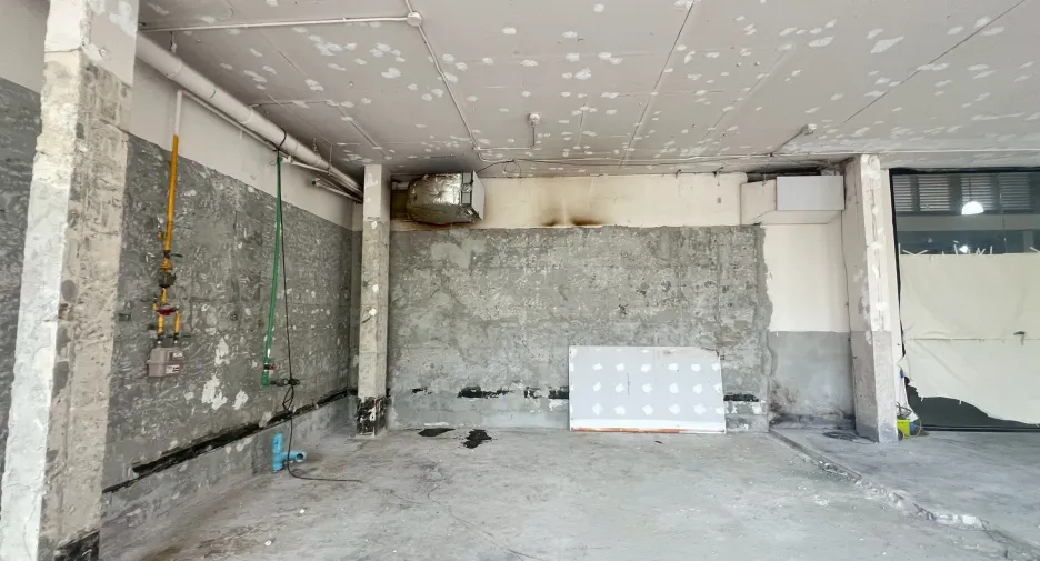 For rent retail Space in Watthana, Bangkok