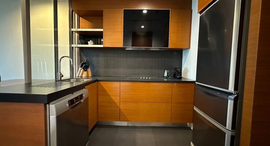Wohnung zur Miete mit 2 Zimmer in Khlong Toei, Bangkok