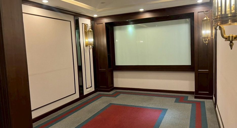 Oficina en alquiler en Watthana, Bangkok