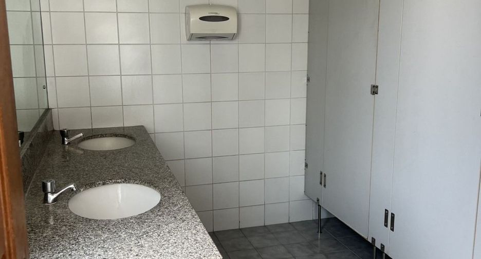 For rent office in Watthana, Bangkok