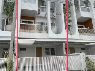 For Rent 3 Bedroom Townhouse In Mueang Chiang Mai