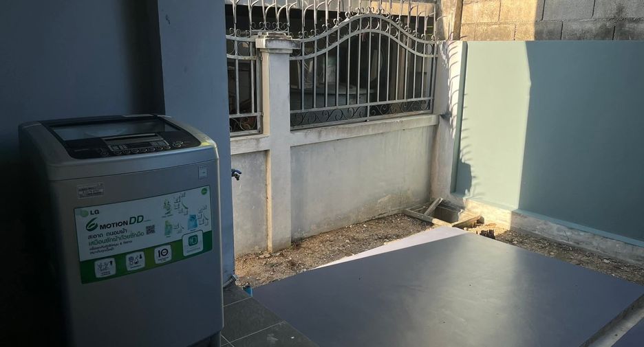 Reihenhaus zur Miete mit 3 Zimmer in Mueang Chiang Mai, Chiang Mai