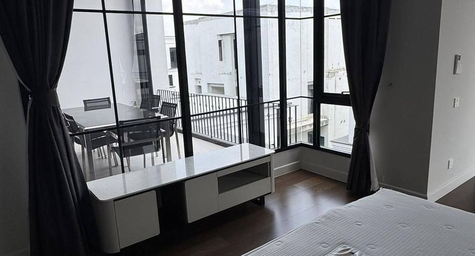 For rent 8 bedrooms house in Prawet, Bangkok