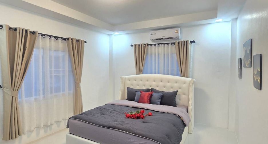 For sale 3 ベッドルーム house in Bang Lamung, Chonburi