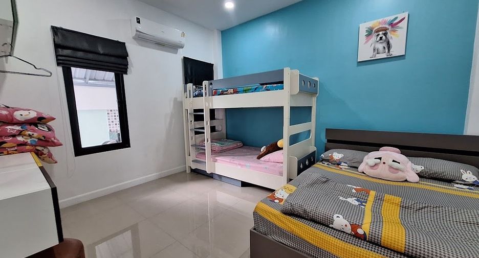 For rent 3 bedrooms villa in Hua Hin, Prachuap Khiri Khan