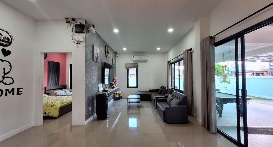 For rent 3 bedrooms villa in Hua Hin, Prachuap Khiri Khan