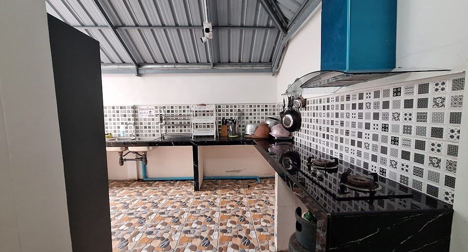 For rent 3 bedrooms villa in Hua Hin, Prachuap Khiri Khan