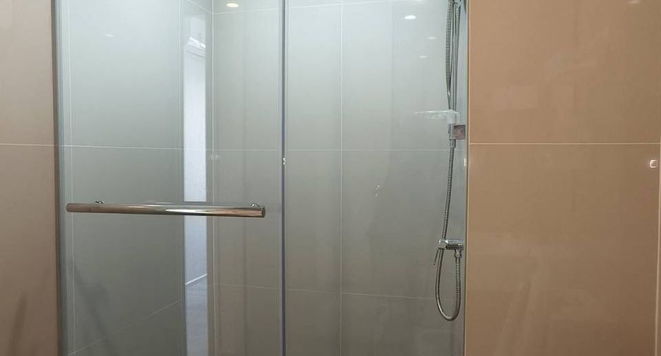 For rent 1 bed condo in Bang Phlat, Bangkok