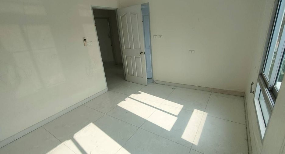 出售 3 卧室 独立屋 在 Suan Luang, 曼谷