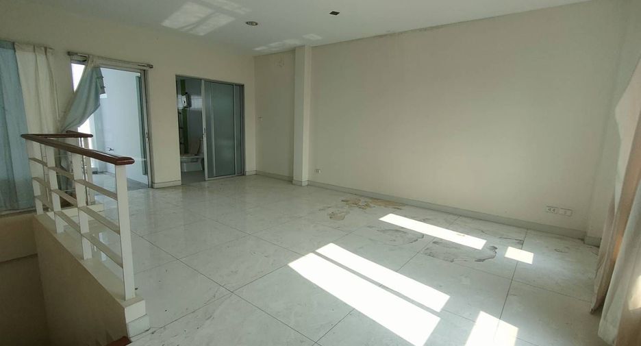 出售 3 卧室 独立屋 在 Suan Luang, 曼谷
