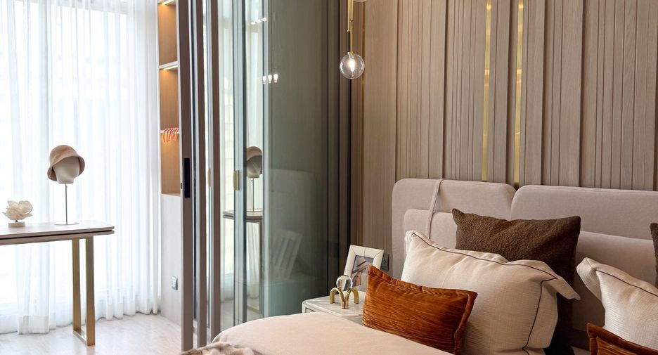 For rent 1 bed condo in Watthana, Bangkok