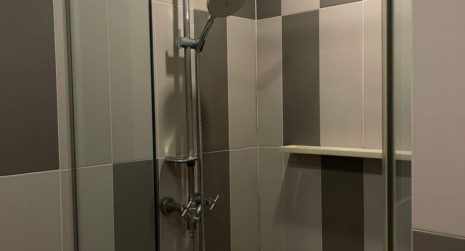 For rent 1 bed condo in Phaya Thai, Bangkok