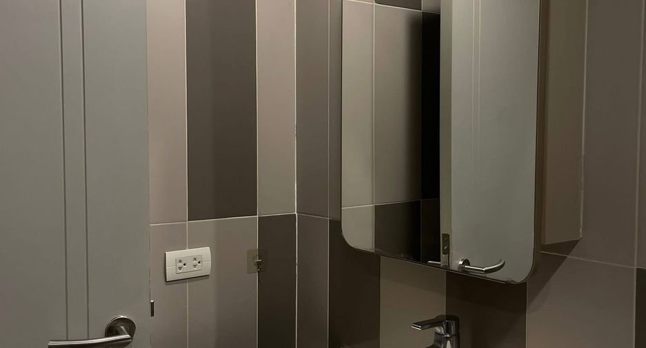 For rent 1 bed condo in Phaya Thai, Bangkok