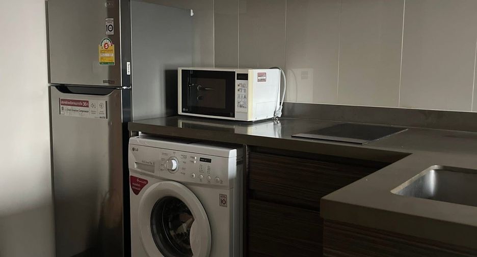 For rent 1 bed condo in Phaya Thai, Bangkok