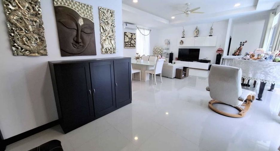 À vendre 4 chambres villa à Mueang Phuket, Phuket