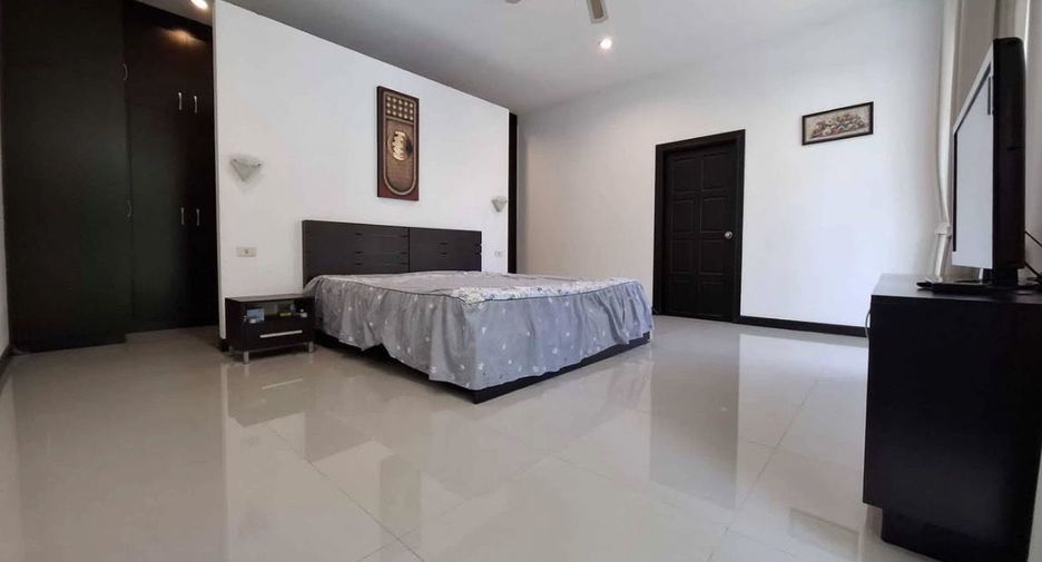 À vendre 4 chambres villa à Mueang Phuket, Phuket