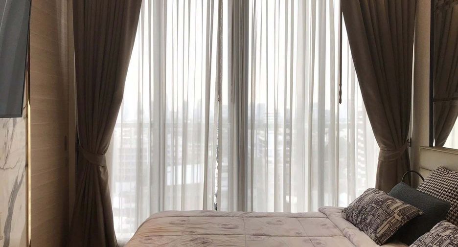 For rent studio condo in Khlong Toei, Bangkok