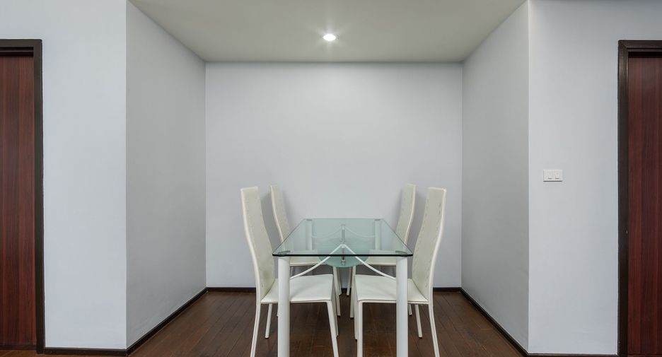 For rent 2 bedrooms condo in Mueang Phuket, Phuket