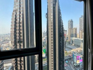 For rent 1 bed condo in Huai Khwang, Bangkok