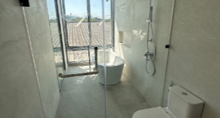 For sale 4 bedrooms villa in Mueang Phuket, Phuket