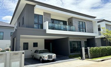 Casa en alquiler de 4 habitaciones en Bang Phli, Samut Prakan