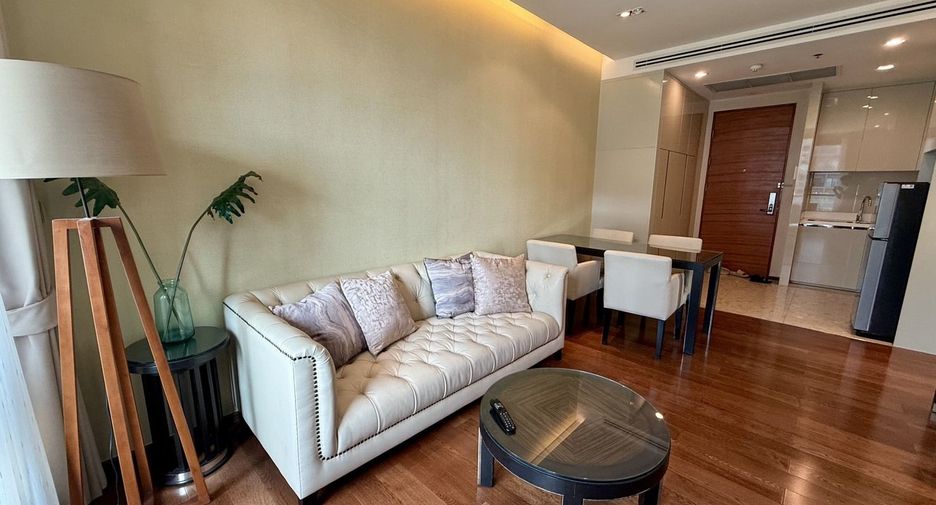 Condo en alquiler de 1 habitaciones en Khlong Toei, Bangkok