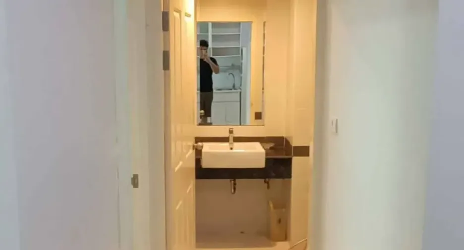 For rent 1 bed condo in Ratchathewi, Bangkok