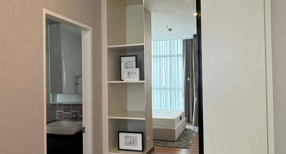 À louer 3 chambres condo à Bang Na, Bangkok