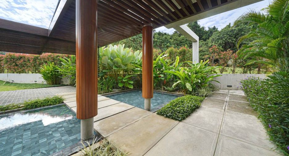 Villa en venta de 5 habitaciones en Sattahip, Chonburi