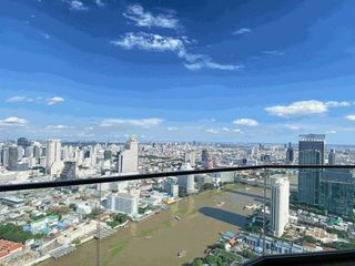 For rent 3 bedrooms condo in Khlong San, Bangkok