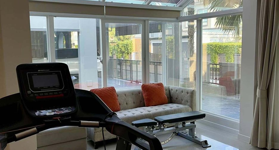 Haus zum Kauf mit 7 Zimmer in Mueang Chiang Mai, Chiang Mai