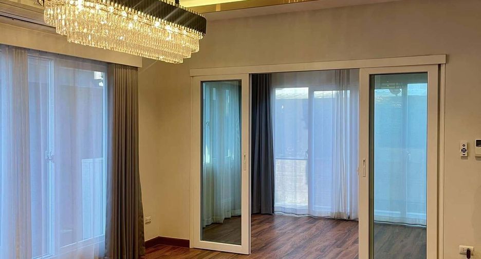 Haus zum Kauf mit 7 Zimmer in Mueang Chiang Mai, Chiang Mai