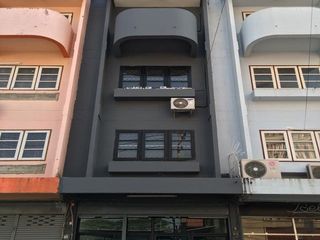 Reihenhaus zum Kauf mit 3 Zimmer in Mueang Chiang Mai, Chiang Mai