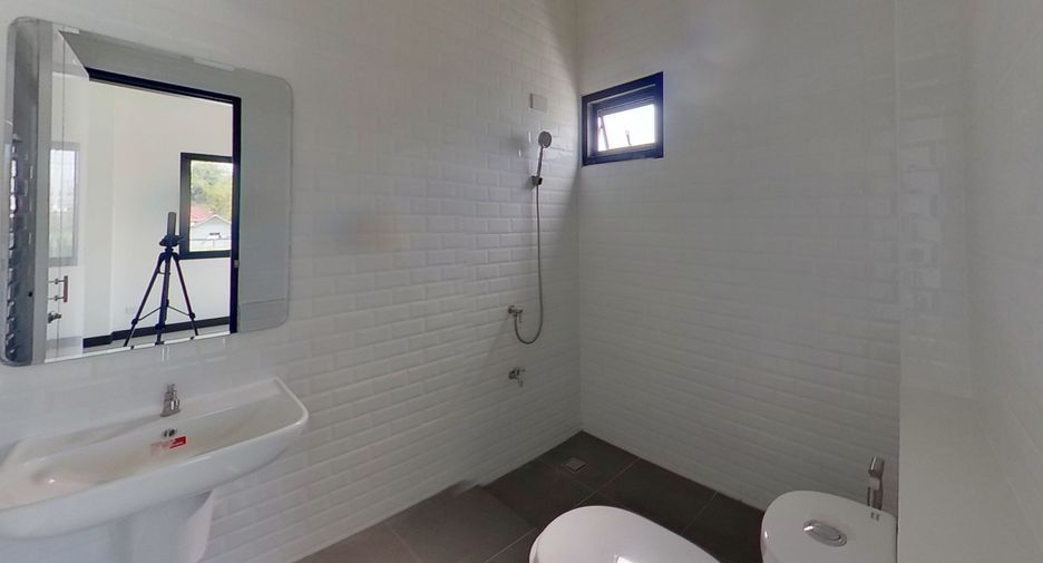Casa en venta de 4 habitaciones en San Pa Tong, Chiang Mai
