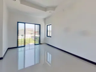 For sale 4 bedrooms house in San Pa Tong, Chiang Mai