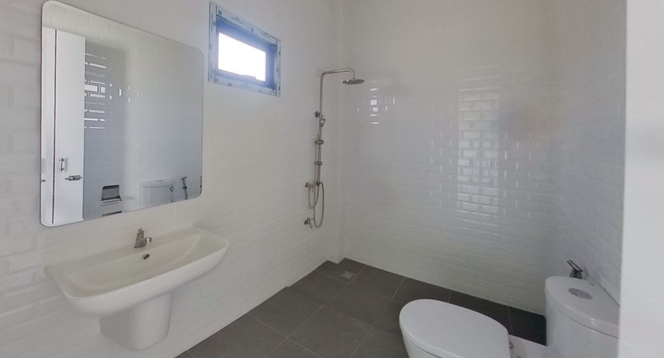Casa en venta de 4 habitaciones en San Pa Tong, Chiang Mai