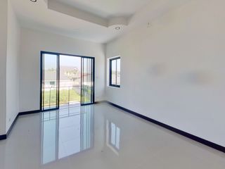 For sale 4 bedrooms house in San Pa Tong, Chiang Mai