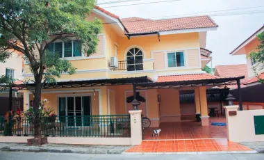 Casa en venta y en alquiler de 3 habitaciones en Saraphi, Chiang Mai