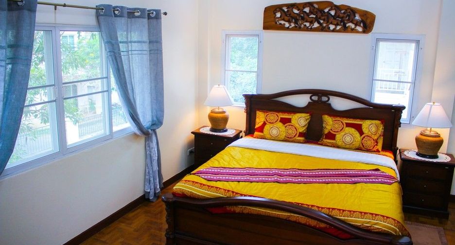 For sale and for rent 3 bedrooms house in Saraphi, Chiang Mai