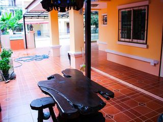 For sale and for rent 3 bedrooms house in Saraphi, Chiang Mai