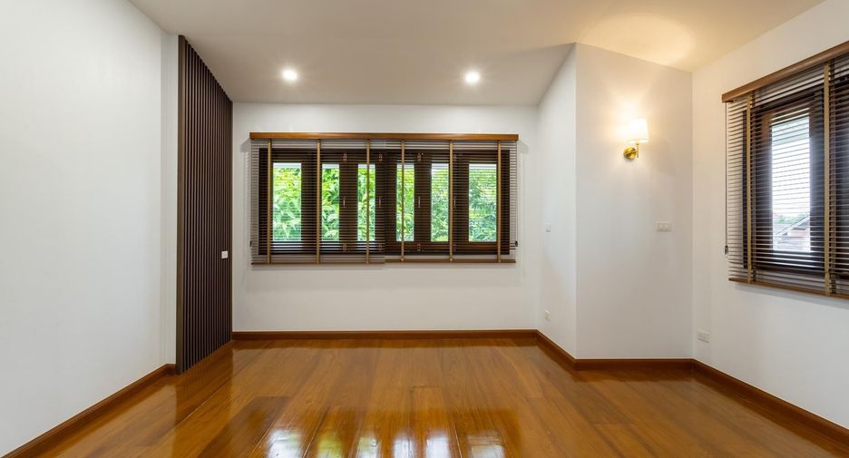 Продажа 7 спальни дом в Mueang Chiang Mai, Чианг Маи