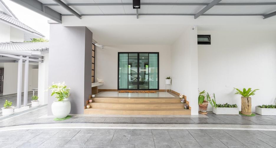 Продажа 7 спальни дом в Mueang Chiang Mai, Чианг Маи