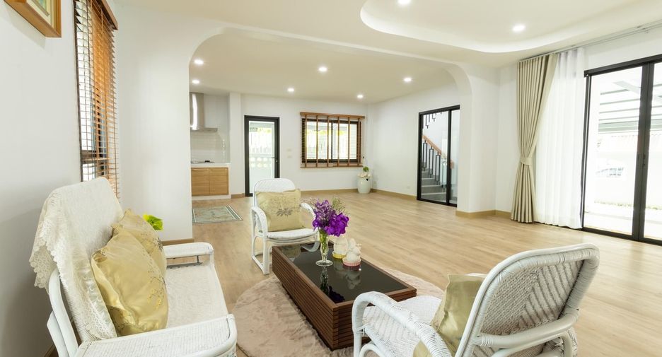 Продажа 7 спальни дом в Mueang Chiang Mai, Чианг Маи