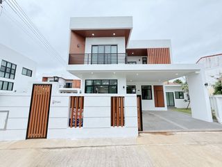 For Rent 4 Bedroom House In Mueang Chiang Mai