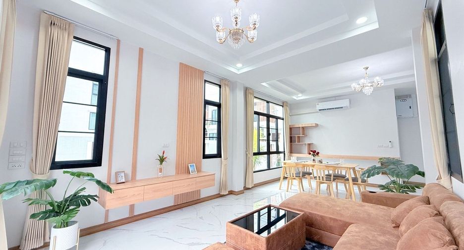 ขาย และ ให้เช่า 4 ห้องนอน บ้านเดี่ยว ใน เมืองเชียงใหม่, เชียงใหม่