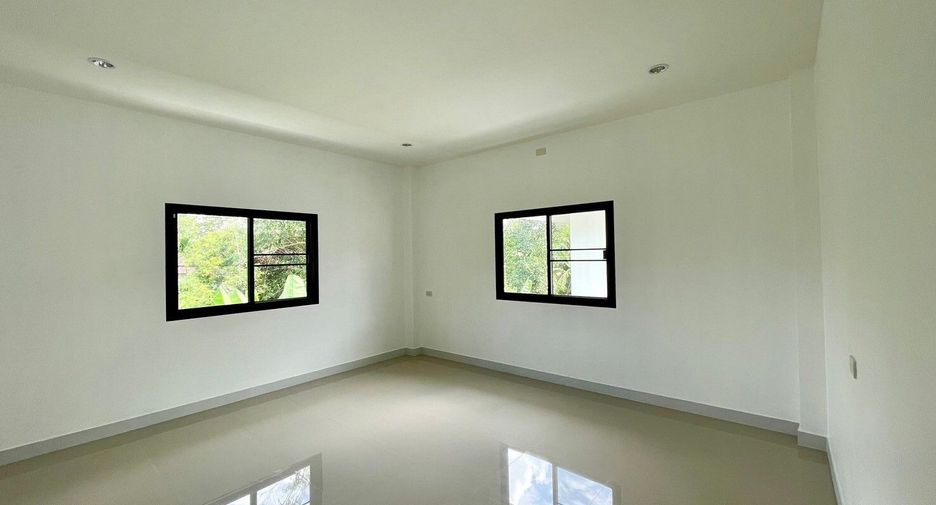 Haus zum Kauf mit 4 Zimmer in San Sai, Chiang Mai