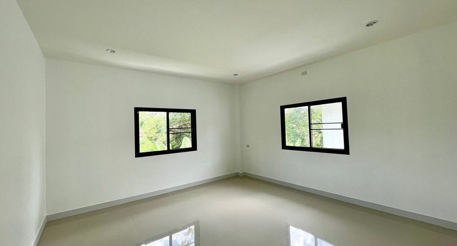 Haus zum Kauf mit 4 Zimmer in San Sai, Chiang Mai