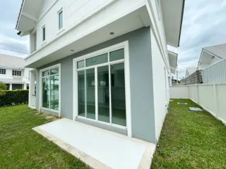 Haus zum Kauf mit 3 Zimmer in San Kamphaeng, Chiang Mai