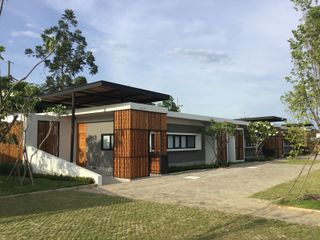 Villa en venta de 4 habitaciones en Saraphi, Chiang Mai